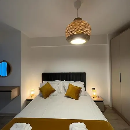 Summer Breeze Infinity Apartment Navodari
